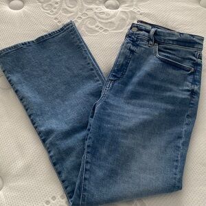 Women’s Flare Jeans